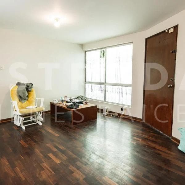 ACOGEDOR DEPARTAMENTO DE  DORMITORIOS  EXCELENTE UBICACIN — foto 1