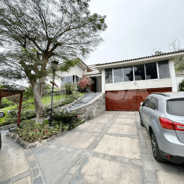 VENDO CASA LA PLANICIE CON VISTA PANORAMICA EN LA MOLINA — foto 1