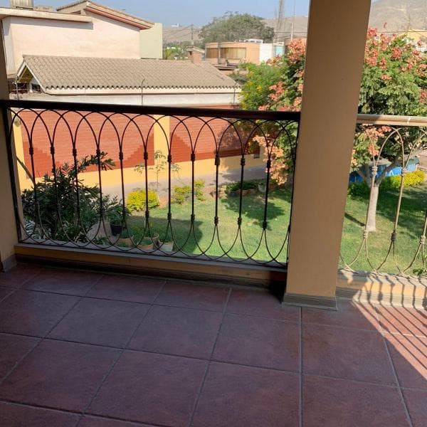 Vendo Amplia Casa En Sol De La Molina De 5 Dormitorios. Precio De Ocasión!! — foto 10