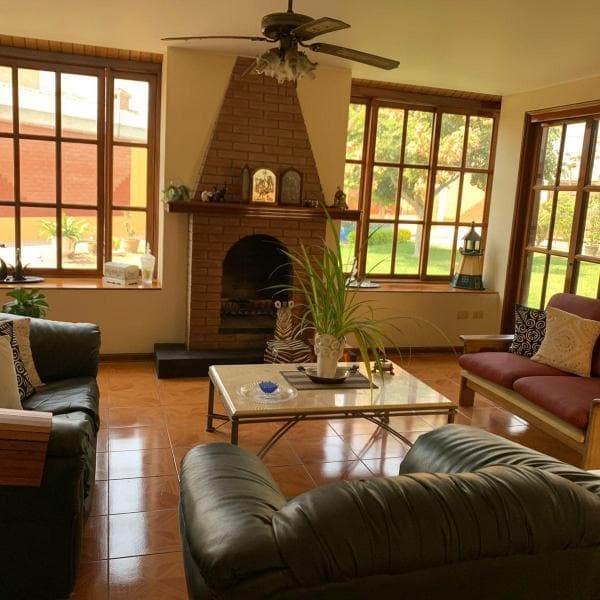 Vendo Amplia Casa En Sol De La Molina De 5 Dormitorios. Precio De Ocasión!! — foto 1