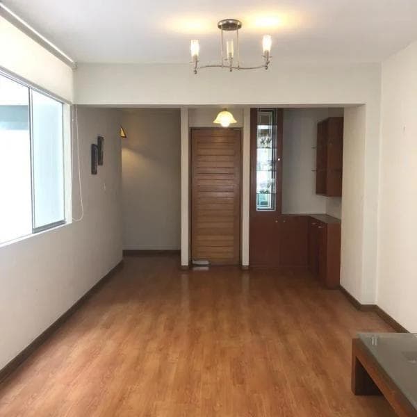 VENTA DE LINDO DEPARTAMENTO EN MIRAFLORES 2 DORM 80m2 lateral al mar. — foto 3