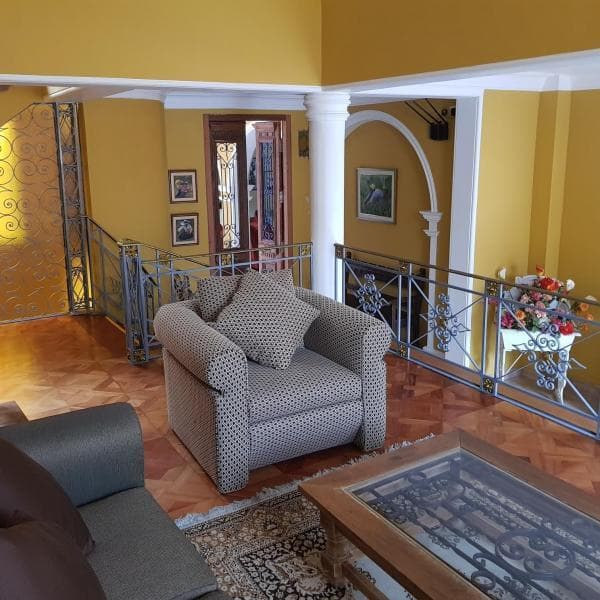 Hermosa casa en venta en Miraflores ideal como inversión! — foto 2