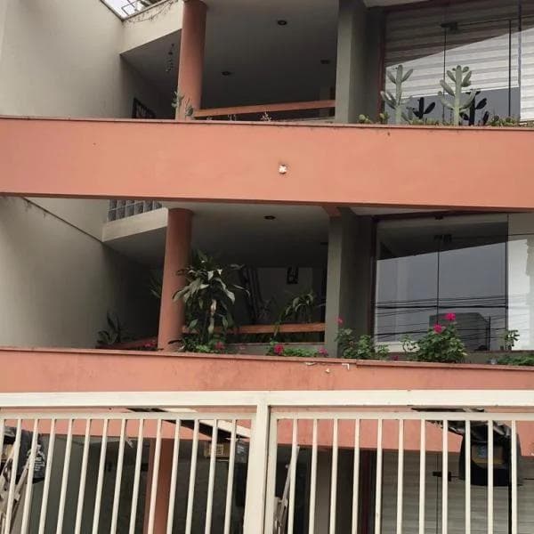 VENDO AMPLIO DEPARTAMENTO EN lAS lOMAS DE LA MOLINA — foto 10