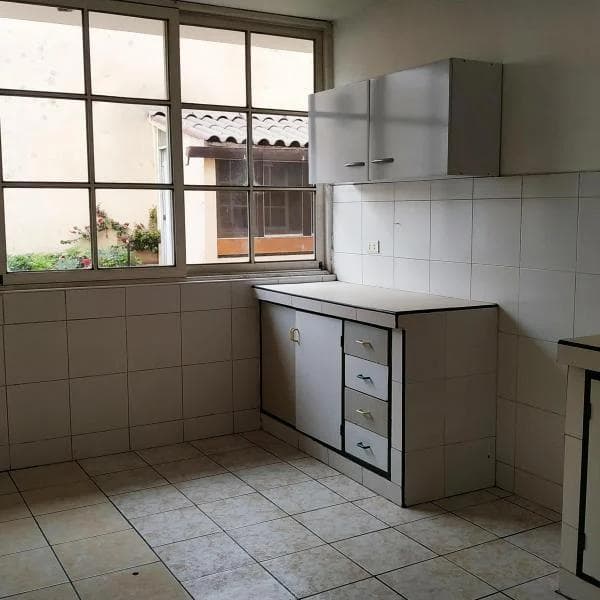 SE VENDE LINDO DUPLEX CON AIRES  EN LOMAS DE LA MOLINA — foto 3