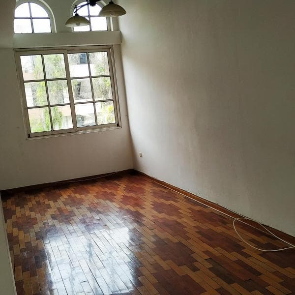 SE VENDE LINDO DUPLEX CON AIRES  EN LOMAS DE LA MOLINA — foto 6