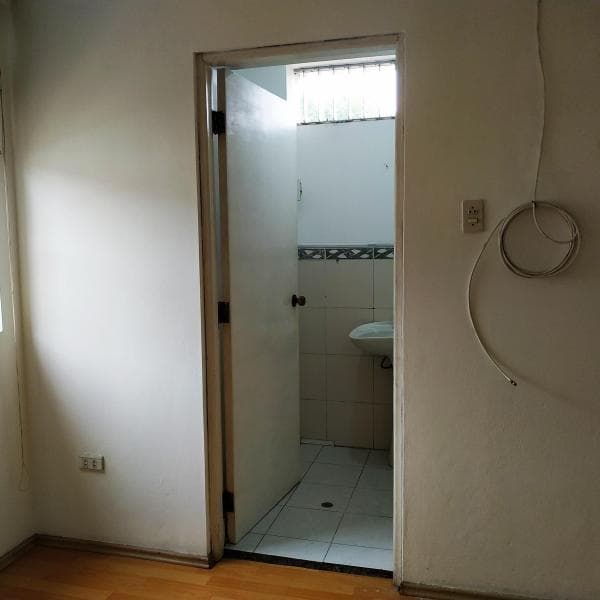 SE VENDE LINDO DUPLEX CON AIRES  EN LOMAS DE LA MOLINA — foto 8