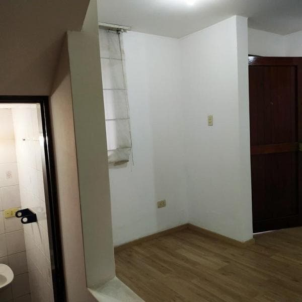 EN VENTA LINDA CASITA EN CONDOMINIO EN CAMACHO, LA MOLINA — foto 1