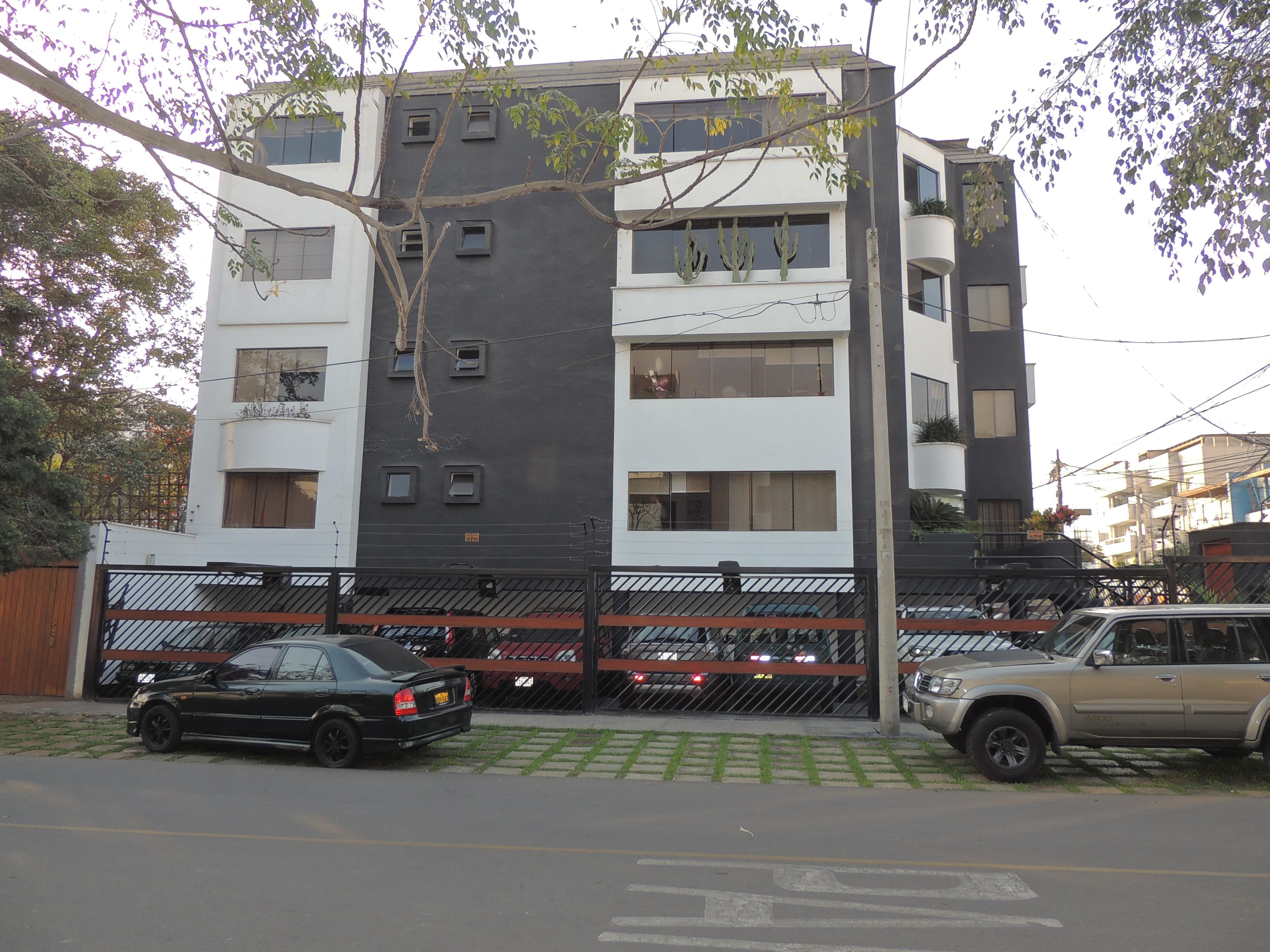 VENTA DUPLEX 276 m2 Piso 4 Calle Tambo Real 4 dormitorios SURCO — foto 3