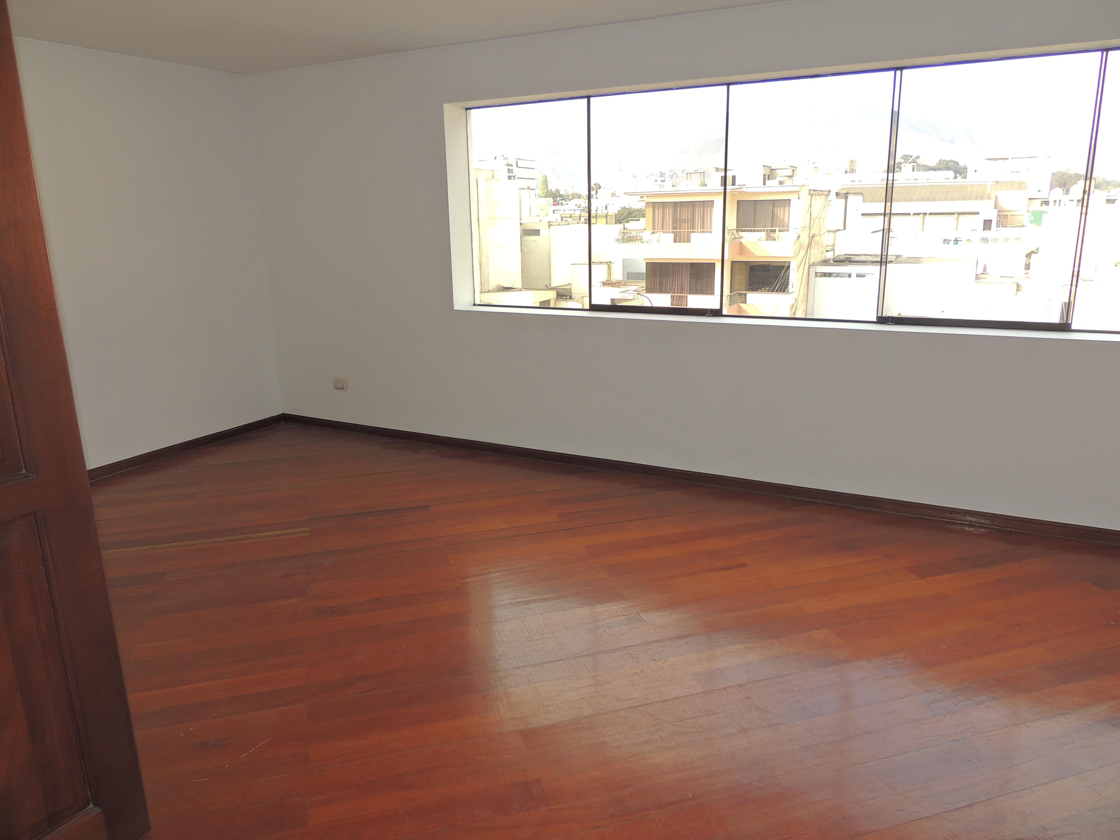 VENTA DUPLEX 276 m2 Piso 4 Calle Tambo Real 4 dormitorios SURCO — foto 7