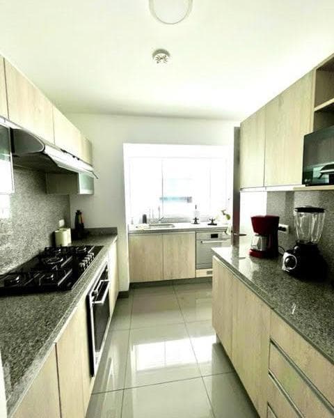 VENTA DEPARTAMENTO MODERNO EN SANTIAGO DE SURCO — foto 14