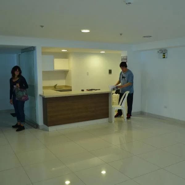VENTA - REMATE DPTO. SAN ISIDRO