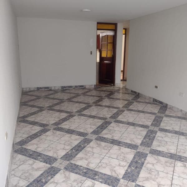 EXCELENTE OCASIÓN  Vendo departamento a buen precio , buena ubicación. — foto 1