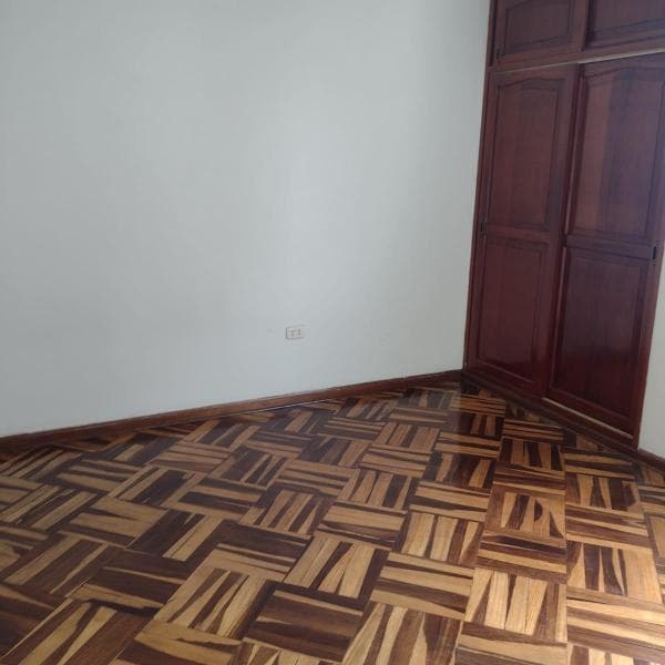 EXCELENTE OCASIÓN  Vendo departamento a buen precio , buena ubicación. — foto 5