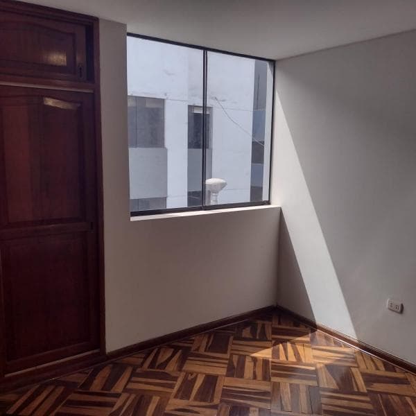 EXCELENTE OCASIÓN  Vendo departamento a buen precio , buena ubicación. — foto 6