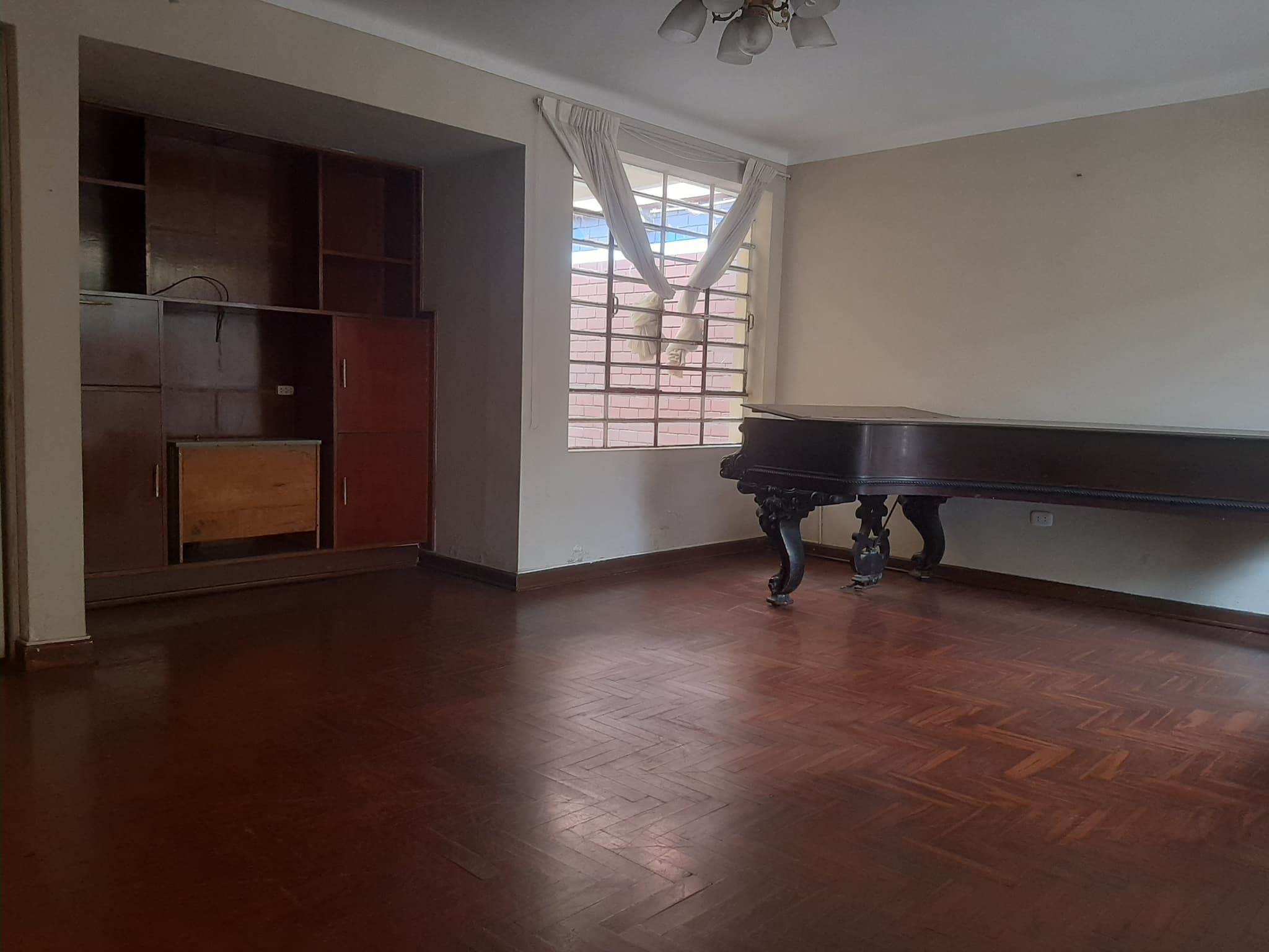 Jpc VENTA CASA 528 M2  SAN ISIDRO- ORRANTIA  9.5.4.7.7.5.5.7.2 — foto 1