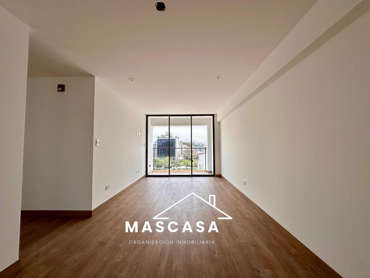 VENDO DEPARTAMENTO EN CHACARILLA SURCO PRIMER PISO — foto 2
