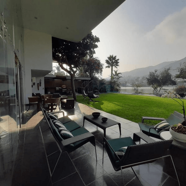 ESPECTACULAR CASA CON BORDE AL LAGO  LA MOLINA — foto 19