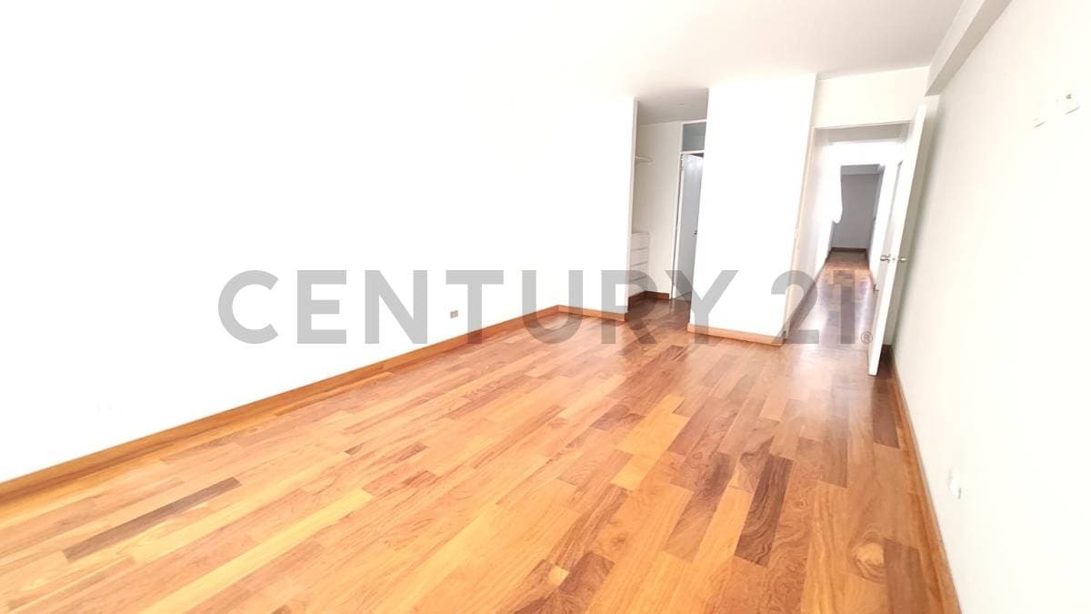 DEPARTAMENTO EN VENTA EN SANTIAGO DE SURCO — foto 6