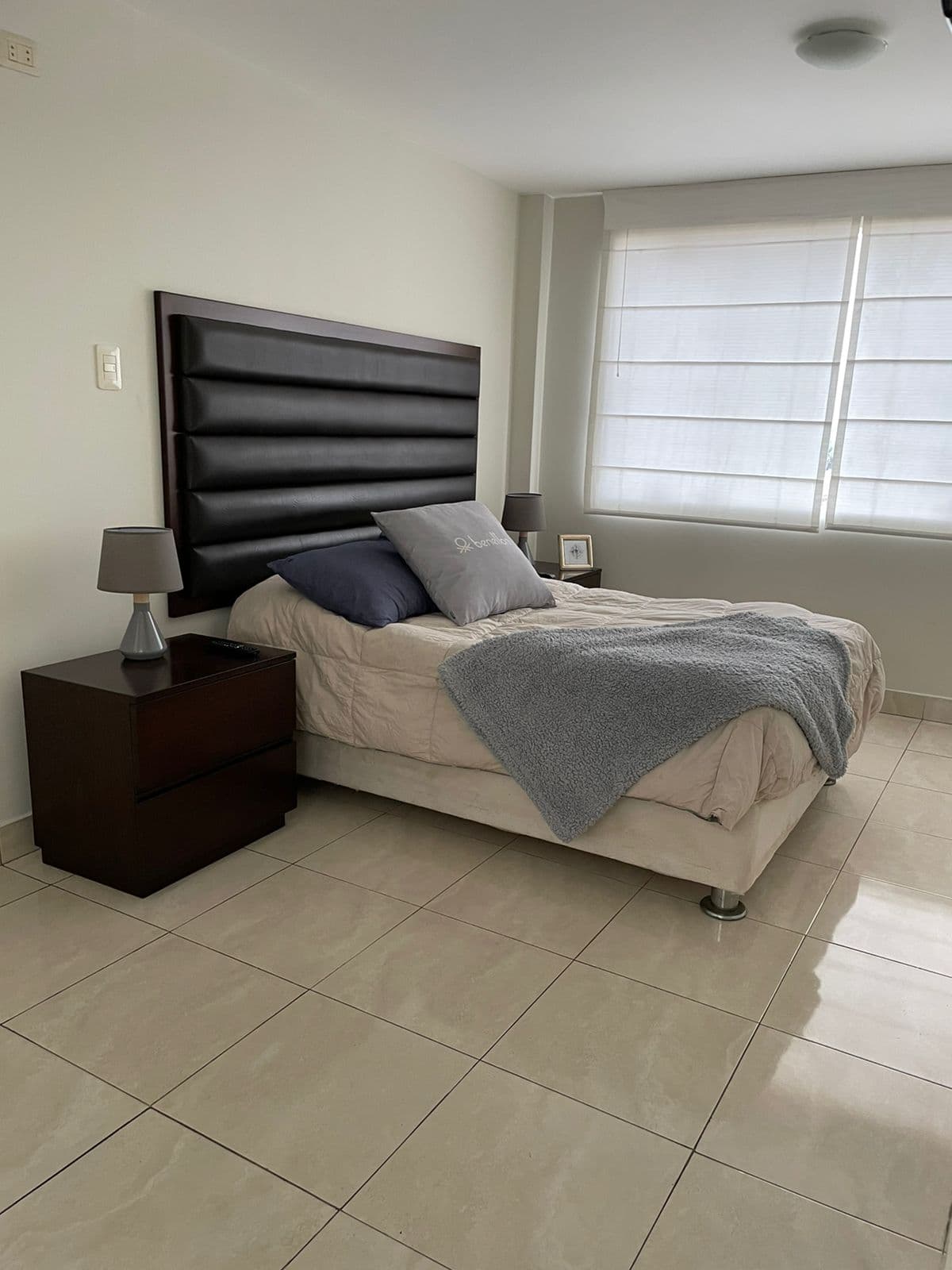 EN VENTA DEPARTAMENTO DUPLEX EN LA MOLINA URB. SANTA PATRICIA — foto 8
