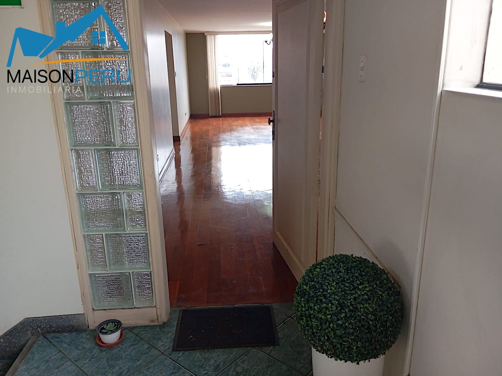 DEPARTAMENTO EN VENTA EN SAN ISIDRO – ZONA CORPAC Ref 859 — foto 3