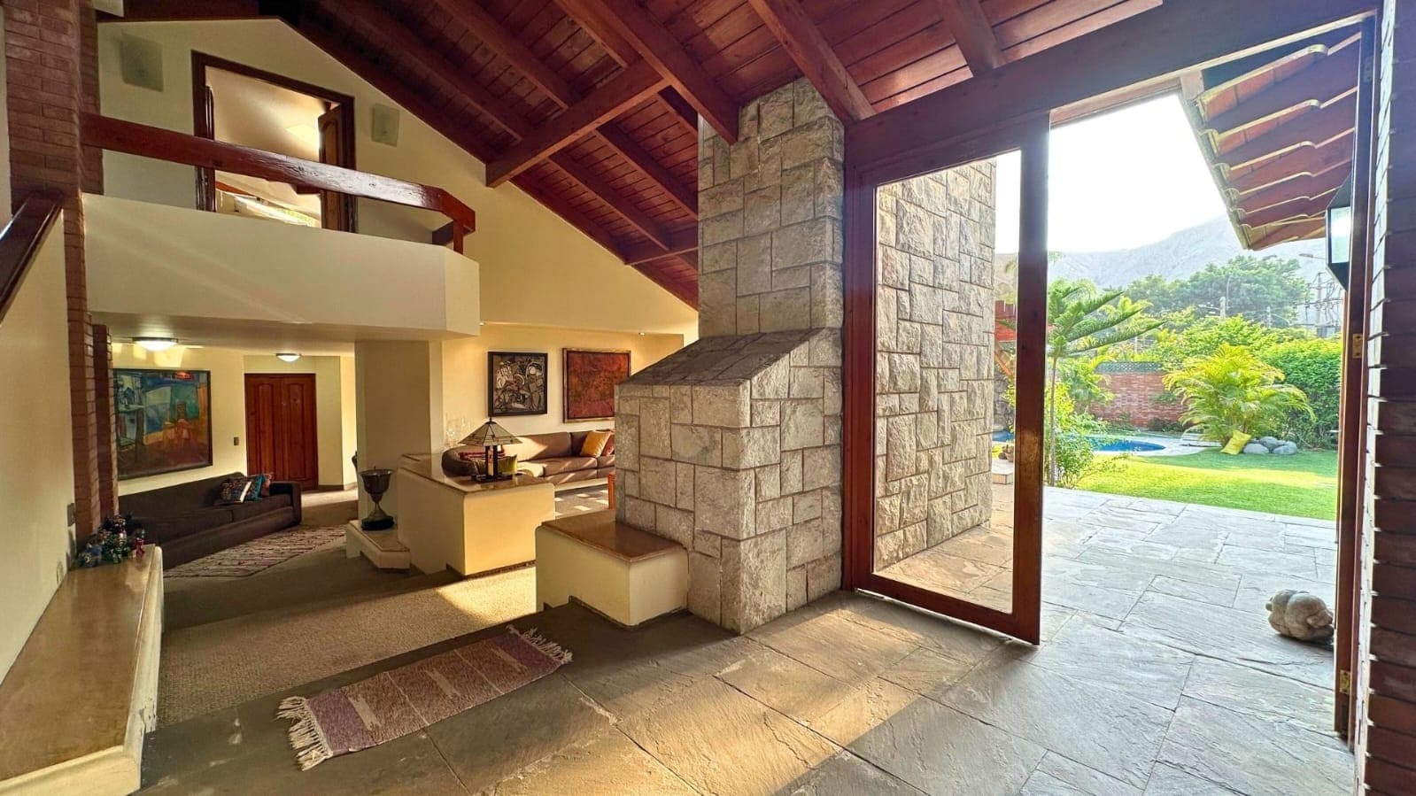VENDO LINDA CASA EN LA PRADERA - LA MOLINA — foto 3