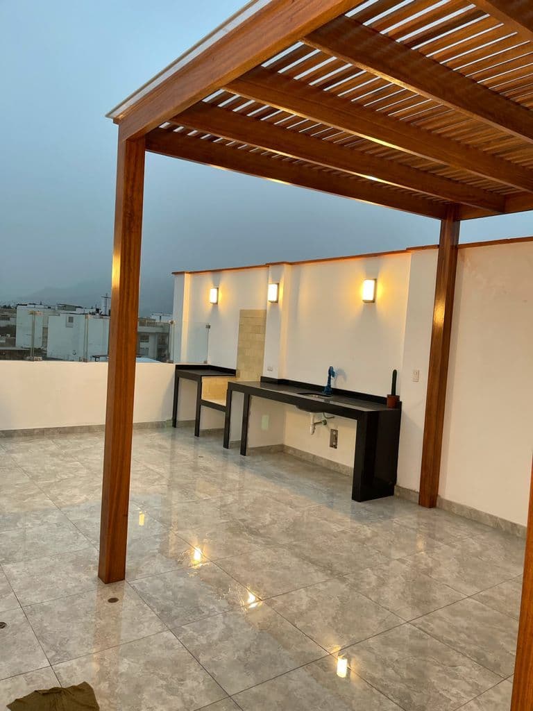 DUPLEX DE ESTRENO EN LA URB. CHAMA, SURCO — foto 9