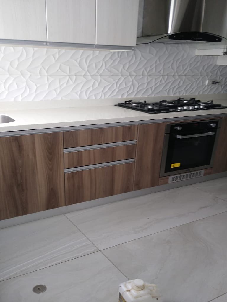 DUPLEX DE ESTRENO EN LA URB. CHAMA, SURCO — foto 3