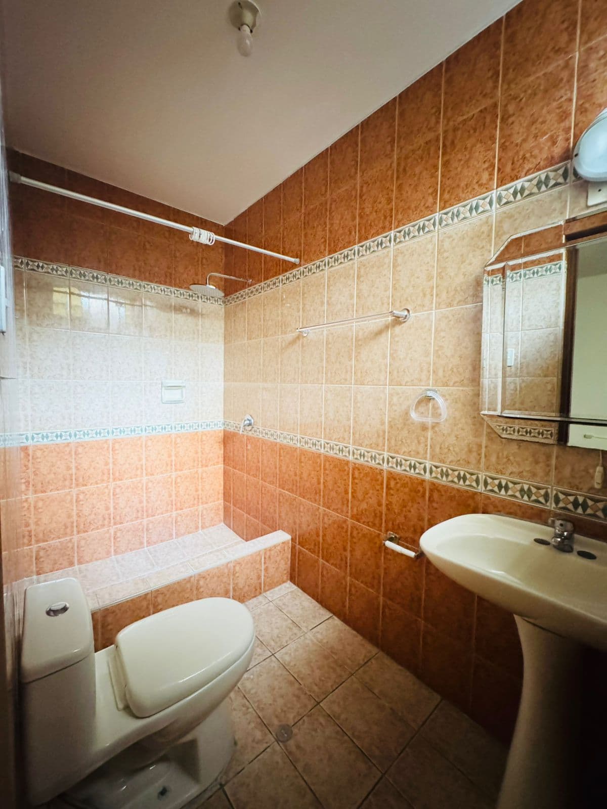VENDO AMPLIO Y LUMINOSO DEPARTAMENTO EN SAN ISIDRO – 198 m² — foto 6