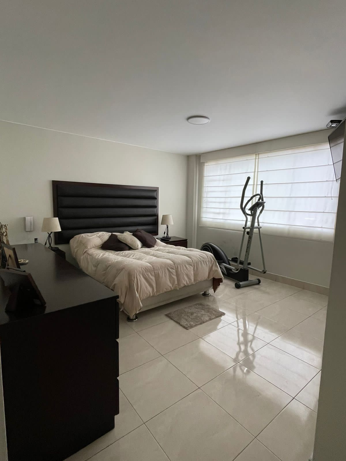 EN VENTA DEPARTAMENTO DUPLEX EN LA MOLINA URB. SANTA PATRICIA — foto 6