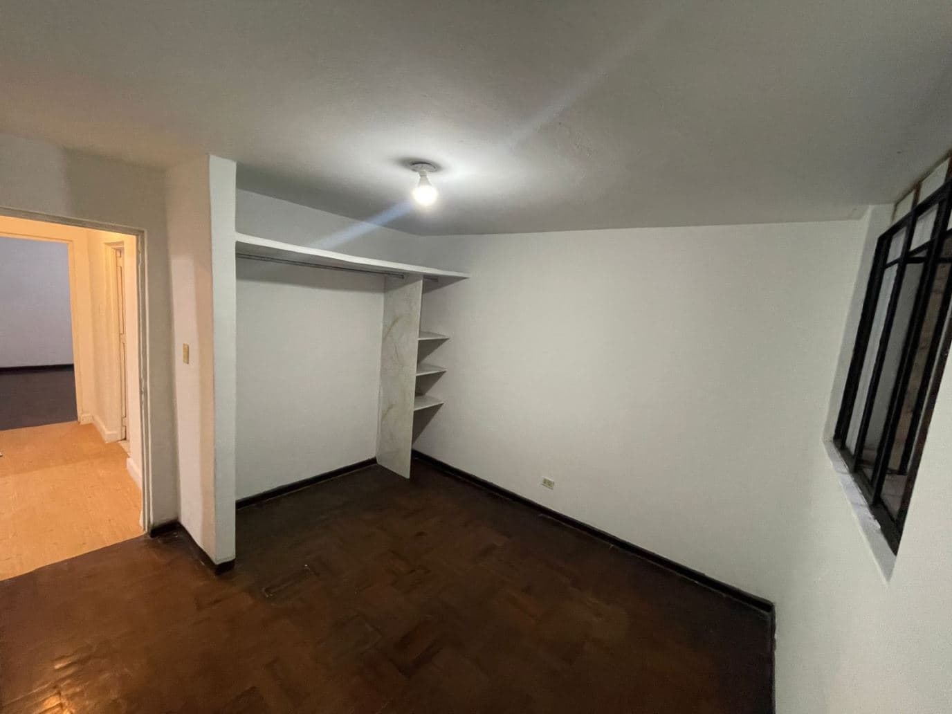 Oportunidad $$$ - 3 Dorm. 3er Piso SIN ASCENSOR y Frente a C. C. Risso! — foto 9