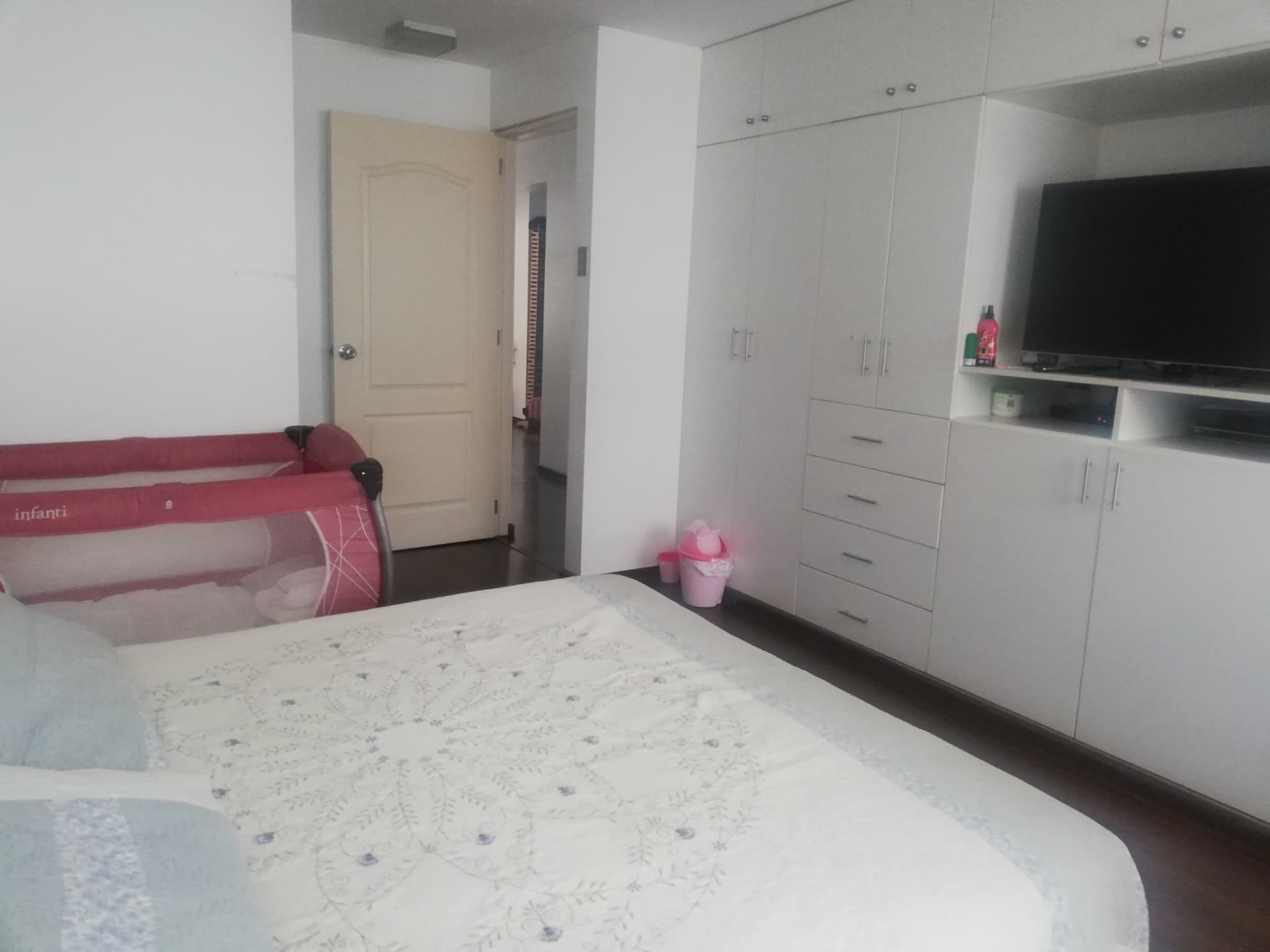 REMATO POR VIAJE AMPLIO DEPARTAMENTO EN CASUARINAS  162 M2 A $200,000 — foto 6