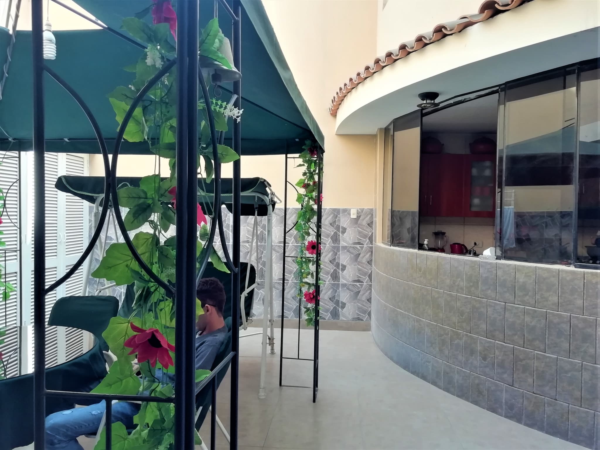 LA MOLINA VENDO DPTO. BELLO 1ER PISO 180M2 $179MIL DOLARES, VISTA CALLE. — foto 11