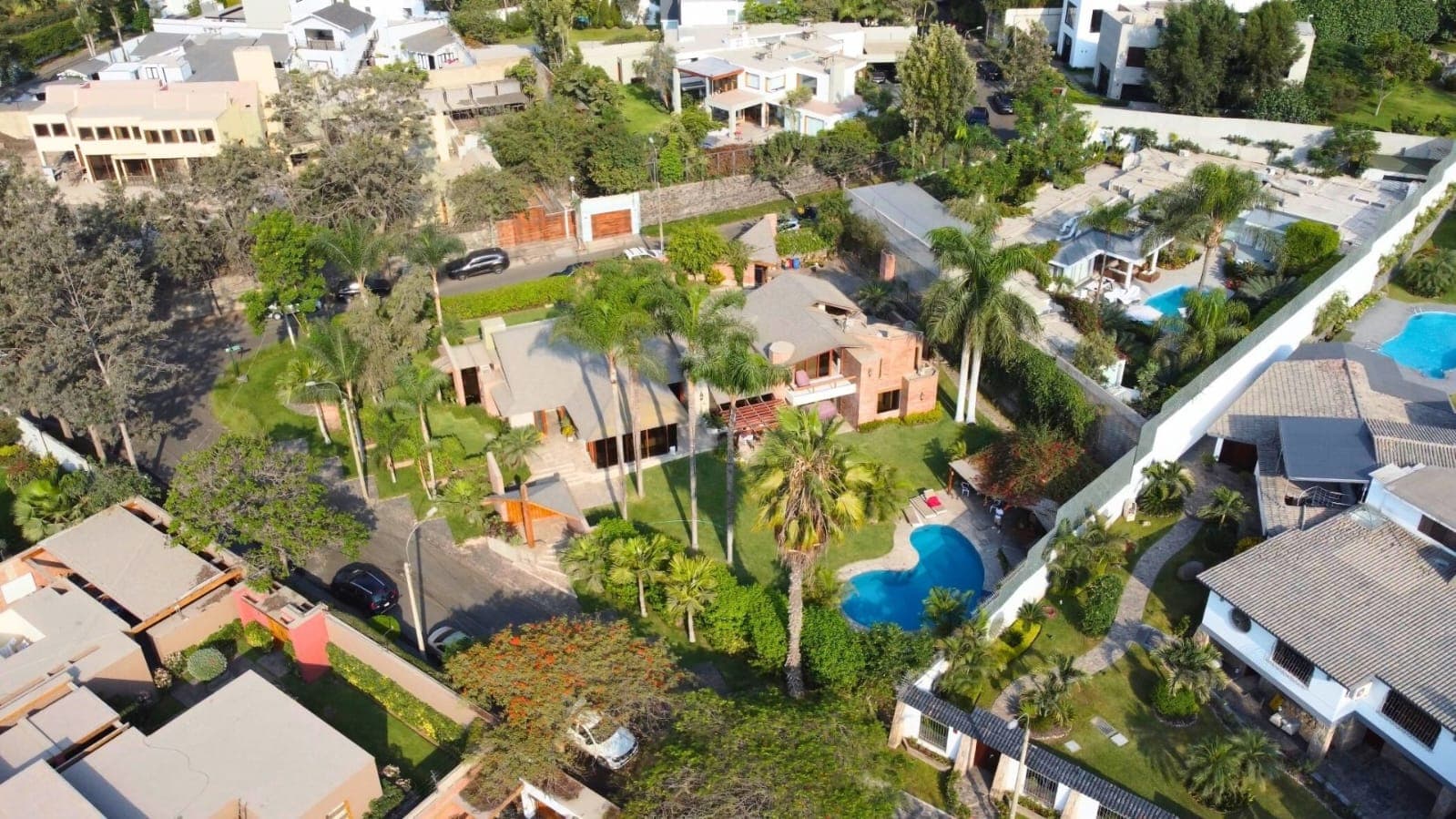 VENDO LINDA CASA EN LA PRADERA - LA MOLINA — foto 25