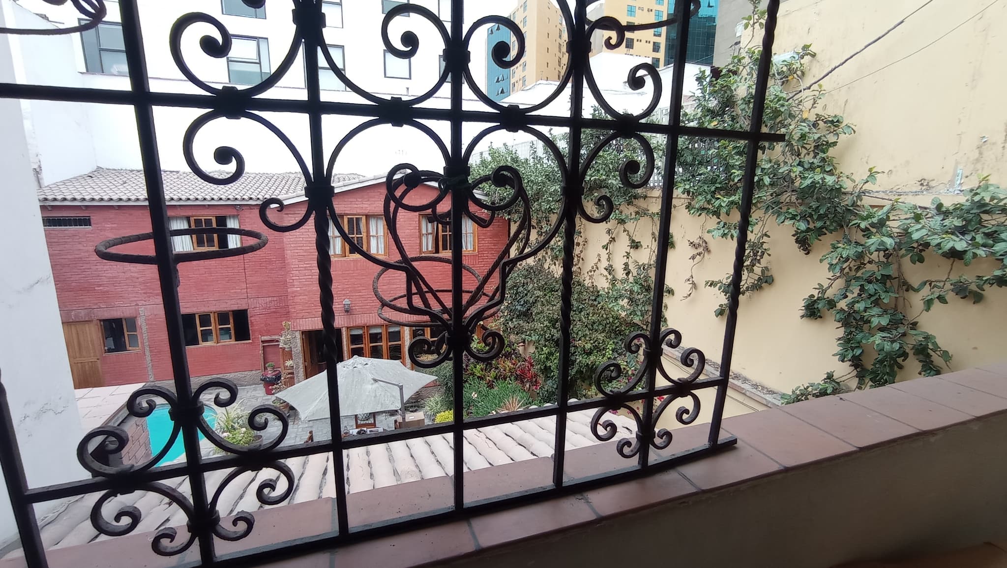 BAJO PRECIO!!!! VENTA COMO TERRENO O CASA SAN ISIDRO — foto 6