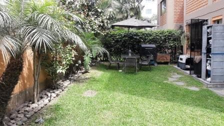 Vendo Precioso Dpto 84 m2 + Jardin 1er Piso X Av Casuarinas con Tomasal Surco — foto 10