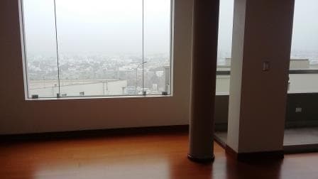 Vendo Duplex 261 m2 Estreno! Excelente Vista Panoramica Urb. Casuarinas Alta Surco — foto 2