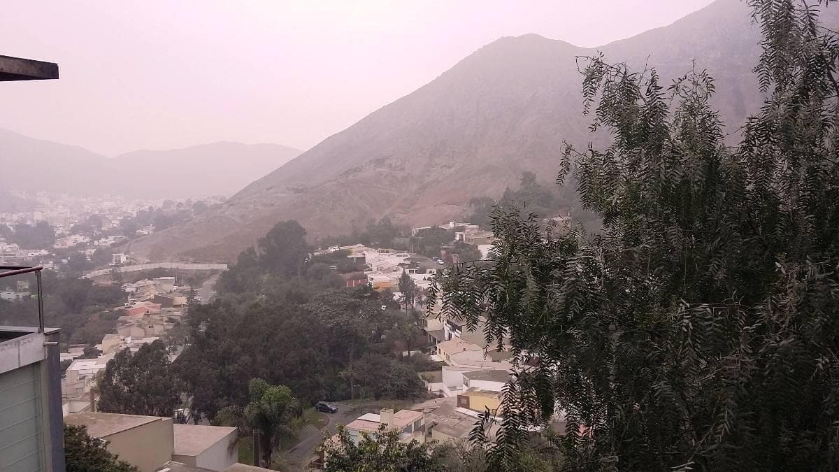 Vendo Moderna Casa Ao:330 m2 Espectacular Vista Panoramica Casuarinas Alta Surco — foto 3