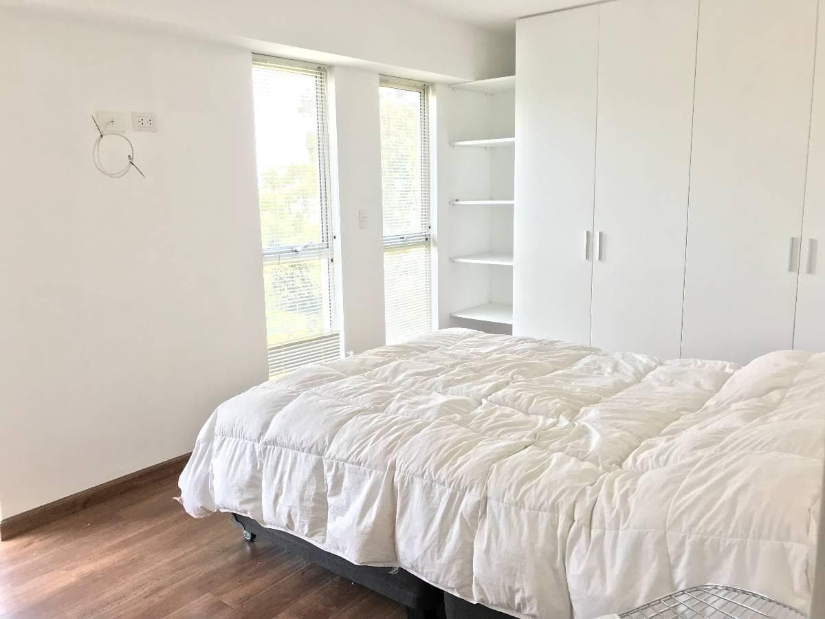 Amplio Flat Familiar Limite San Isidro — foto 7