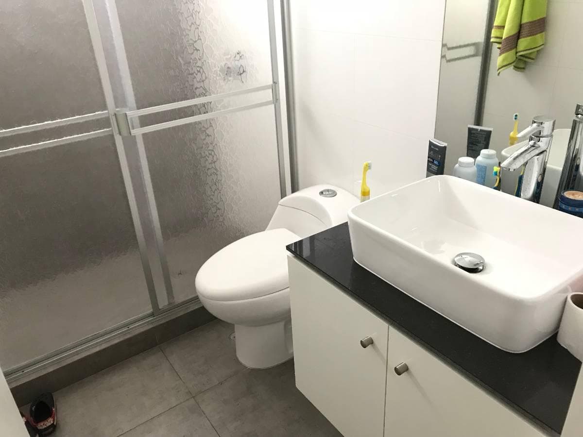 Amplio Flat Familiar Limite San Isidro — foto 1