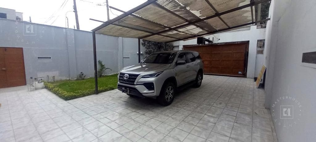 Casa en LA MOLINA — foto 16