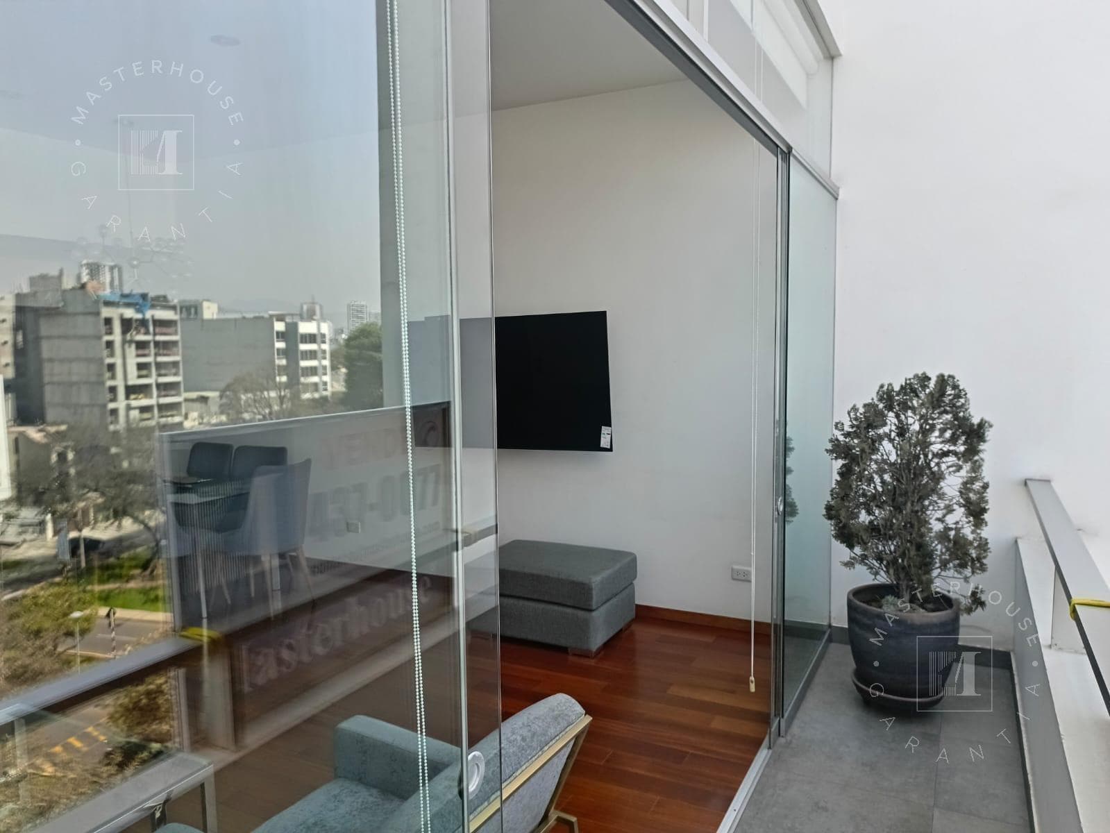 Departamento cerca a la clínica Ricardo Palma — foto 3