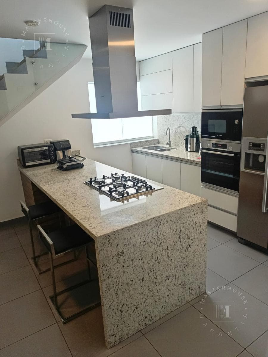 Departamento cerca a la clínica Ricardo Palma — foto 7