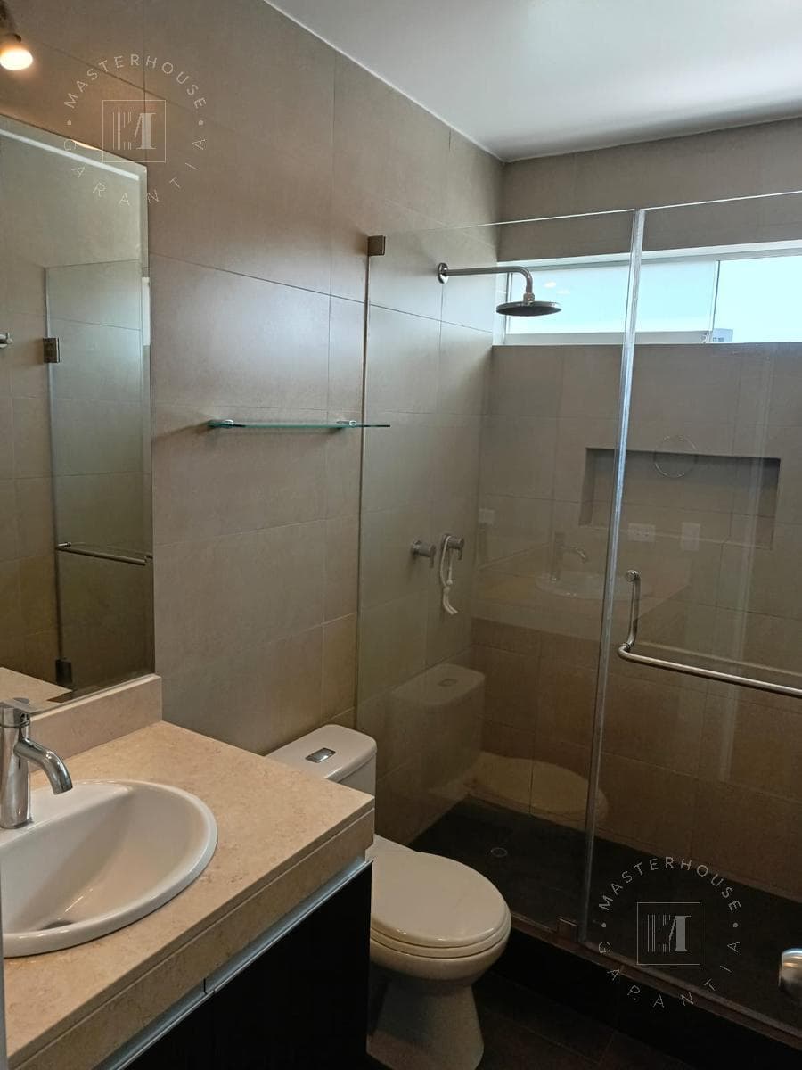 Departamento cerca a la clínica Ricardo Palma — foto 15