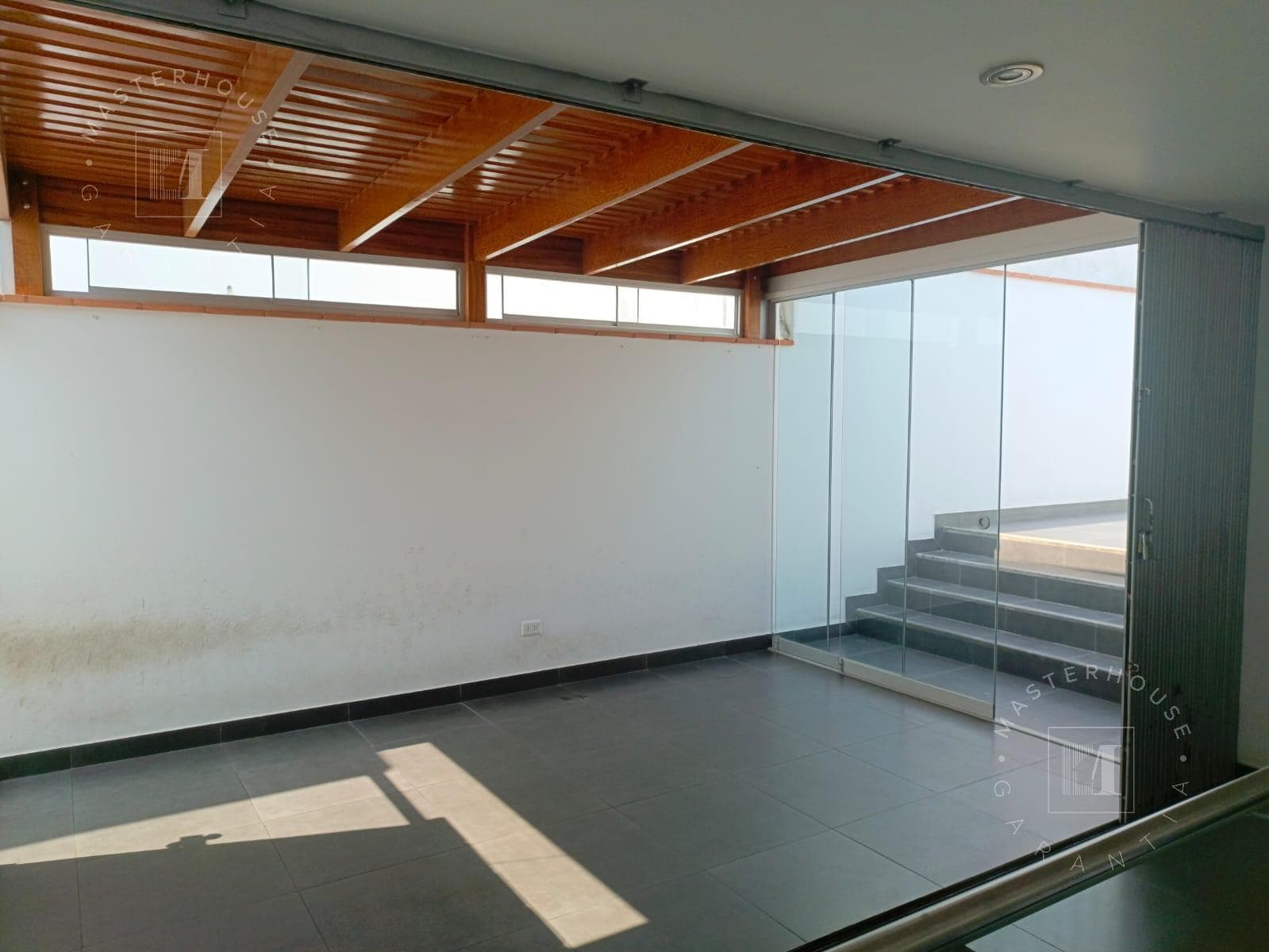 Departamento cerca a la clínica Ricardo Palma — foto 21