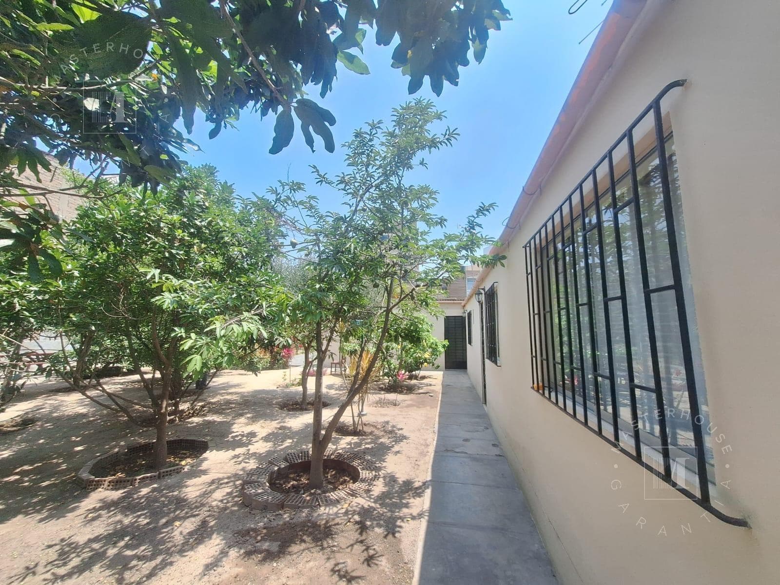 Casa como terreno en Santiago de Surco — foto 5