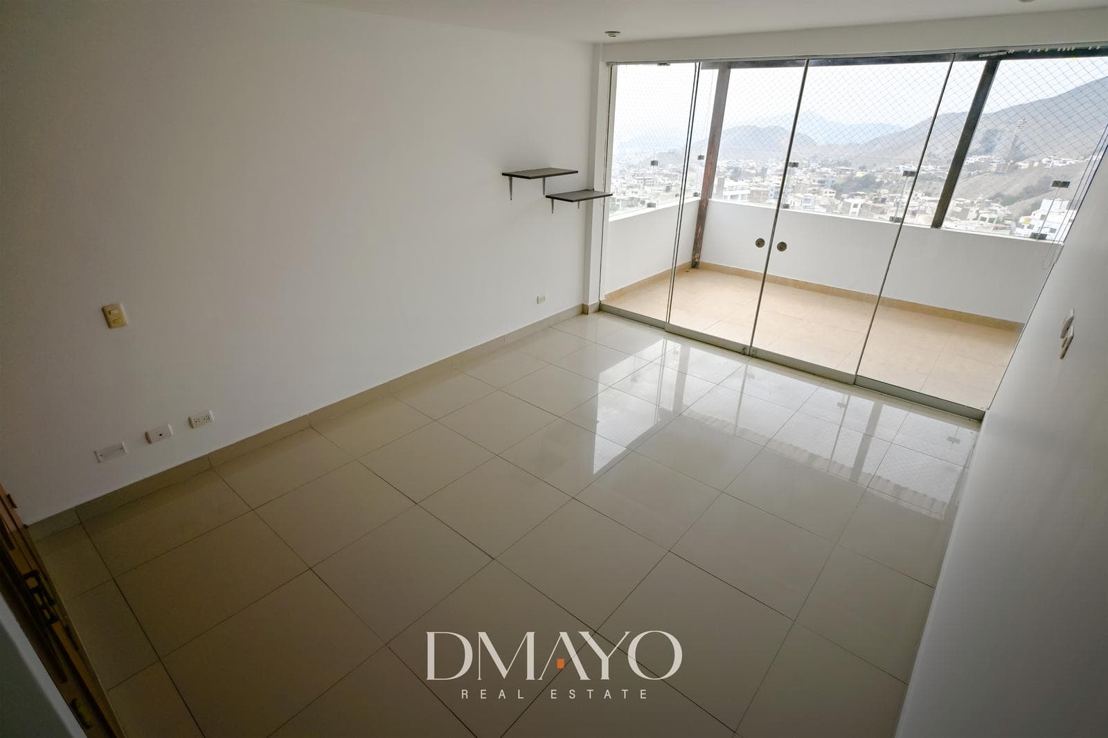 DEPARTAMENTO 152M2 3DORMS MAS COCHERA EN VENTA LA MOLINA — foto 13
