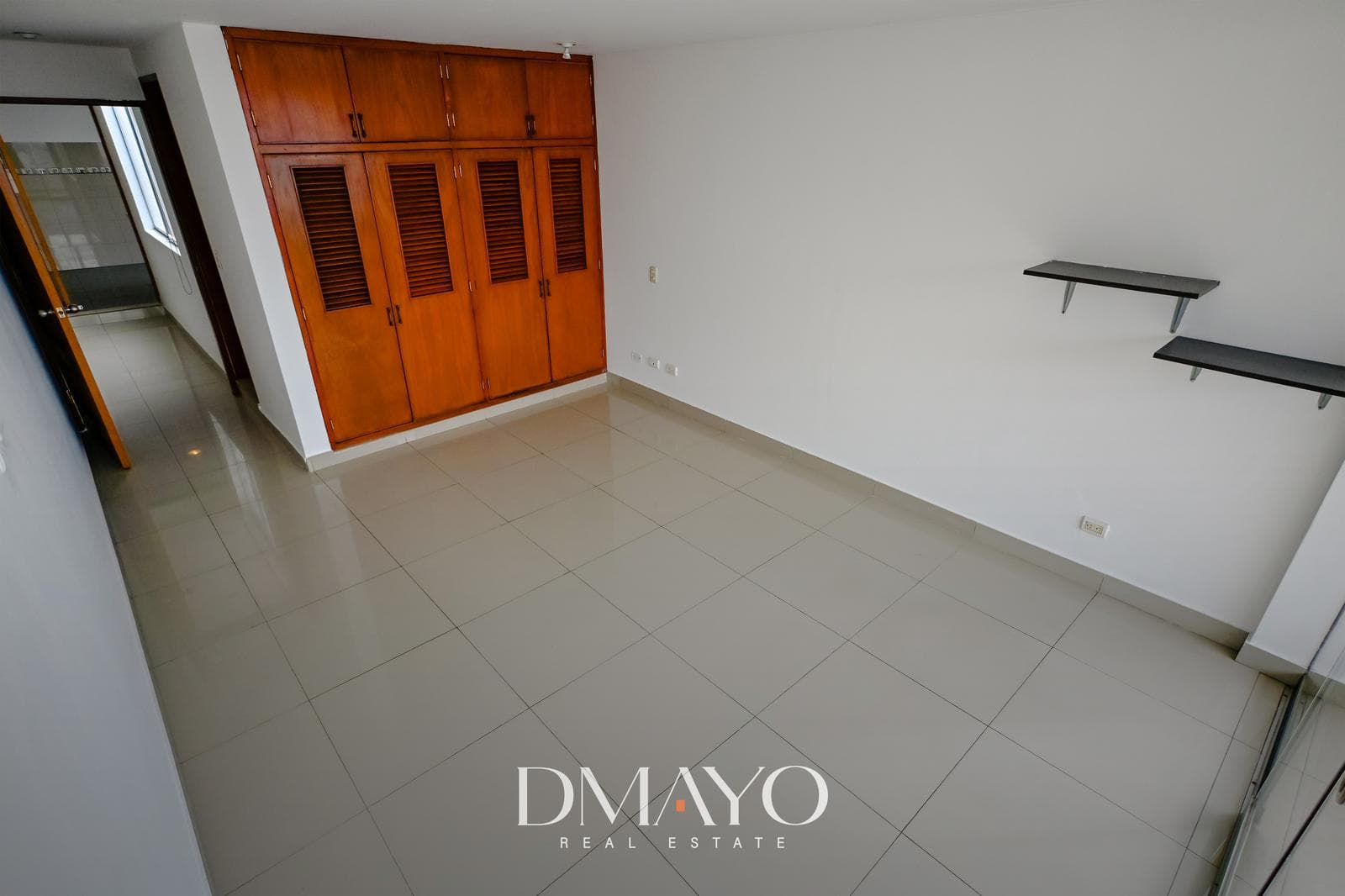DEPARTAMENTO 152M2 3DORMS MAS COCHERA EN VENTA LA MOLINA — foto 14