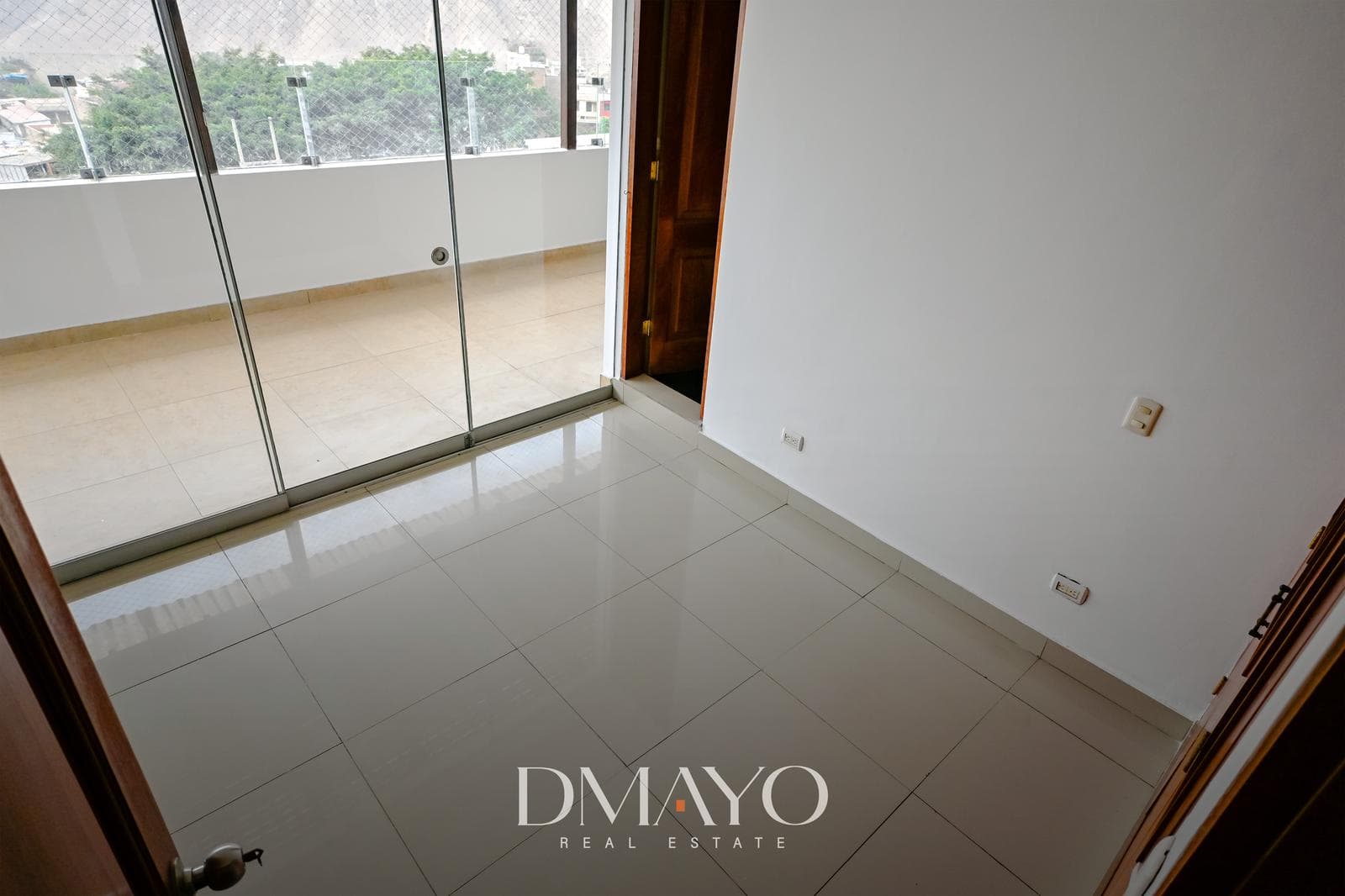 DEPARTAMENTO 152M2 3DORMS MAS COCHERA EN VENTA LA MOLINA — foto 17