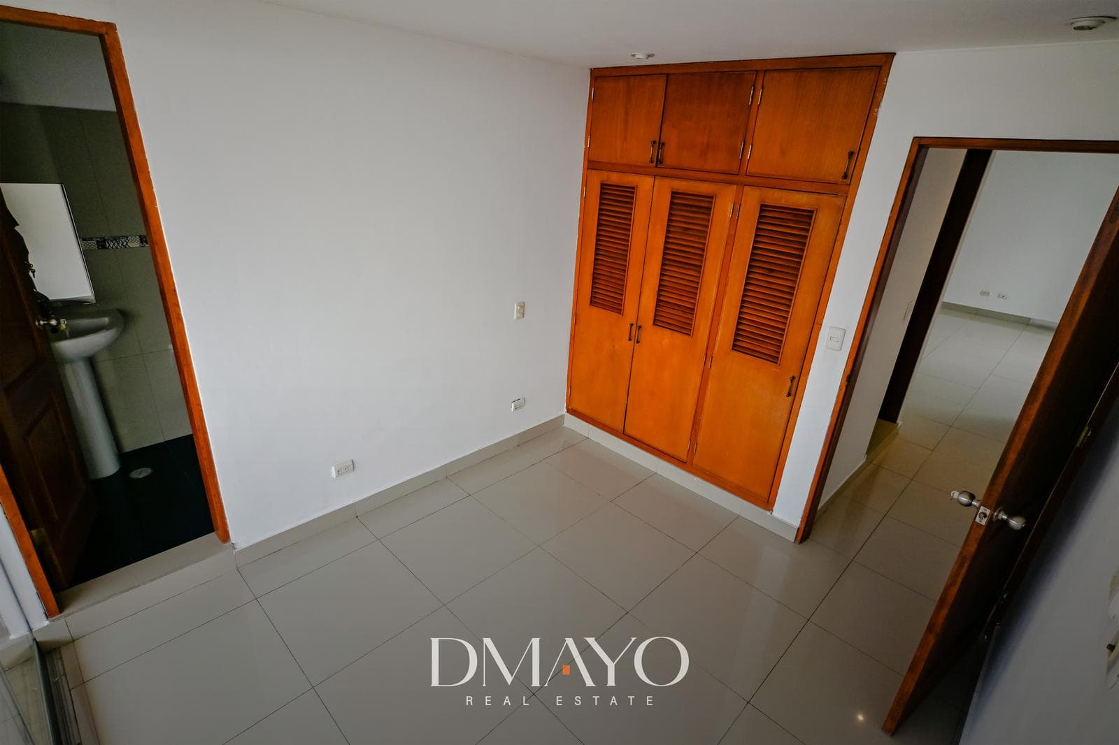 DEPARTAMENTO 152M2 3DORMS MAS COCHERA EN VENTA LA MOLINA — foto 18