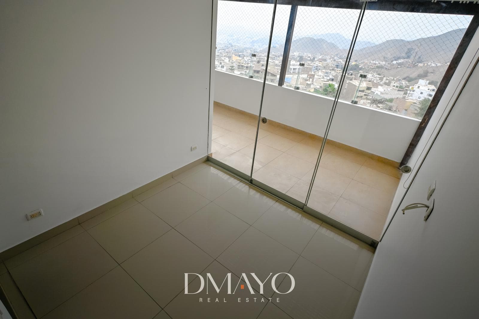 DEPARTAMENTO 152M2 3DORMS MAS COCHERA EN VENTA LA MOLINA — foto 21